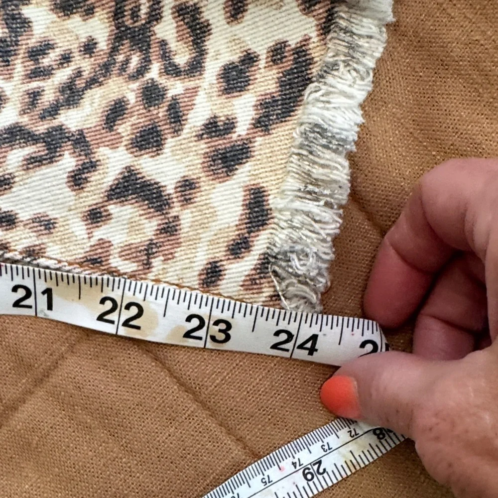 Style Rack Leopard Print jeans - Picture 9 of 11